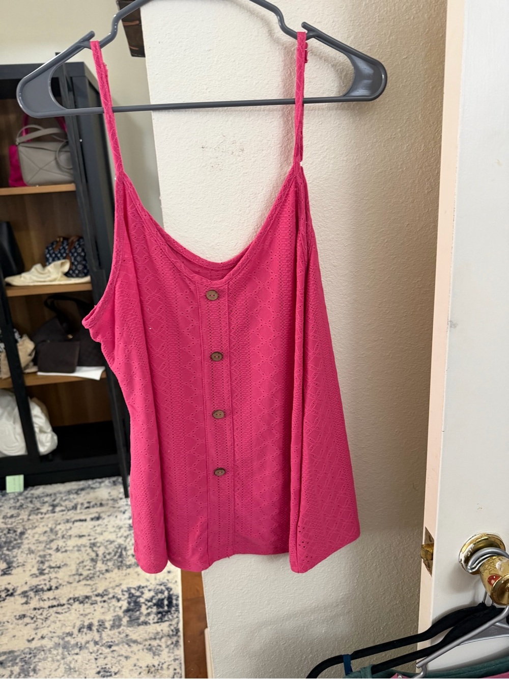 Women's Pink Button-Front Eyelet Cami Top